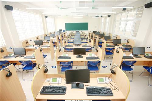 Phòng LAB Ngoại Ngữ